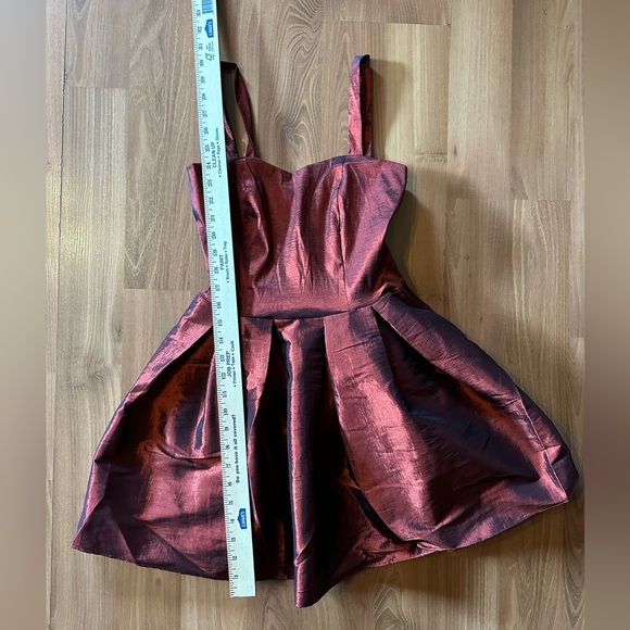 NWT HOCO New Red Dress size Medium ❤️ Homecoming - Picture 2 of 9